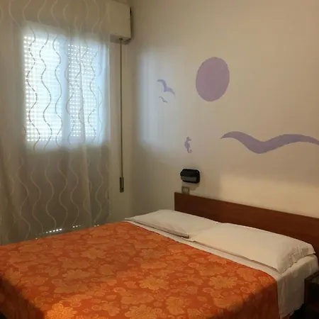 Criss Oda ve Kahvaltı Rimini